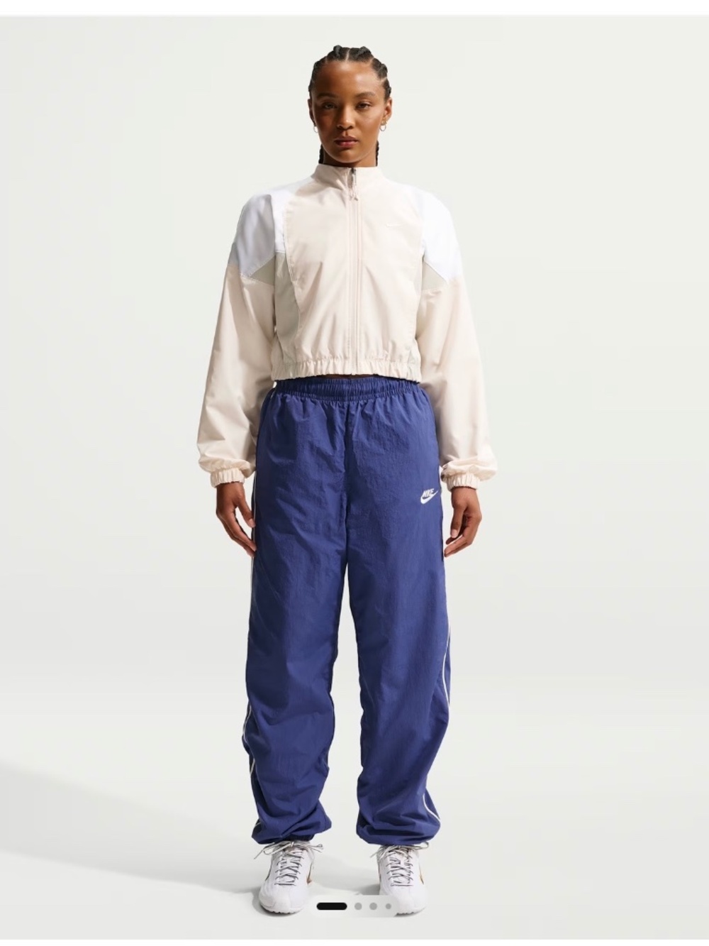 Nike Sportswear Windrunner Women's Woven Pants Size Small